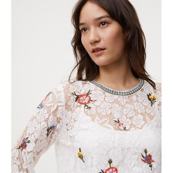 Loft White Floral Design Lace Blouse XXS - Picture 2 of 5